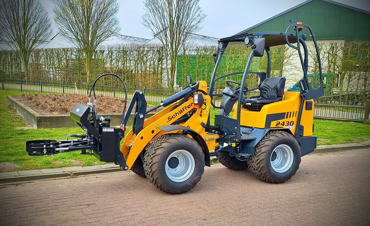  AFGELEVERD Schaffer 2430 met Bear